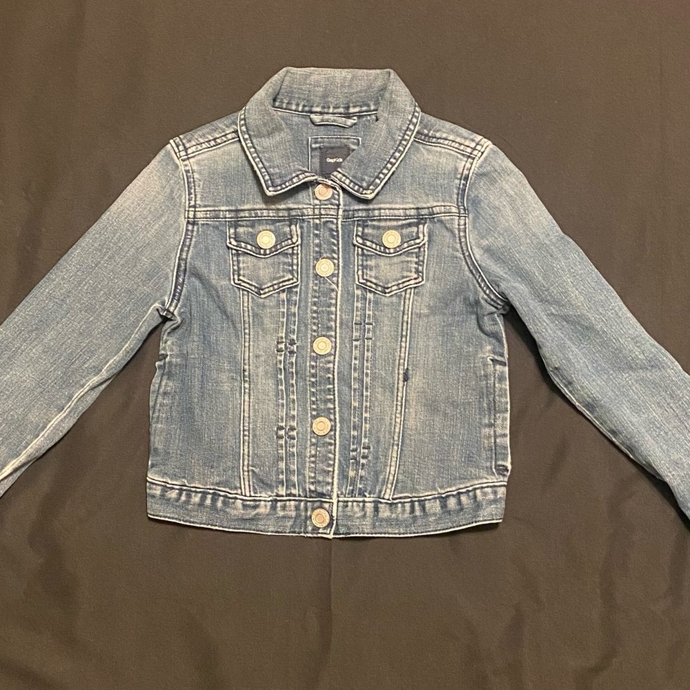GAP Kids Denim Jacket Size Small 6/7